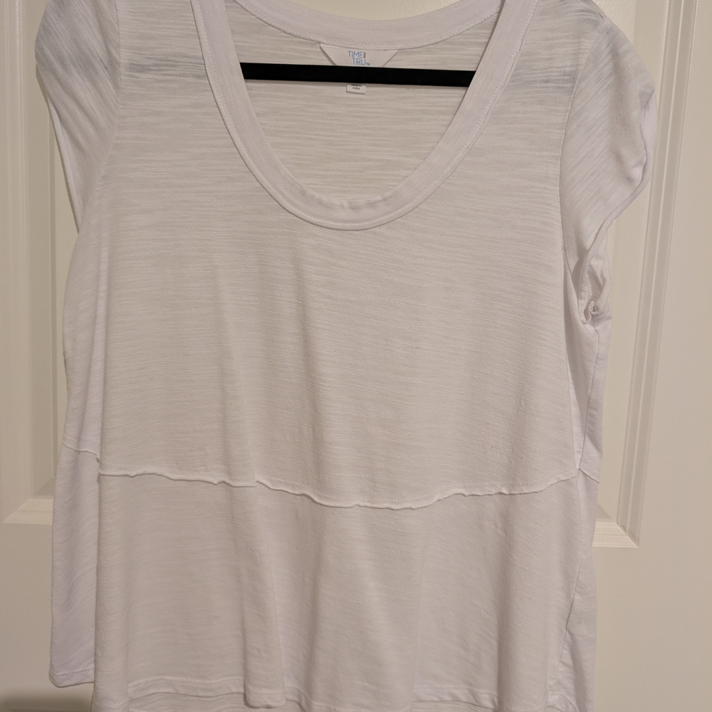 Time and Tru Black Cap Sleeve Relaxed T-Shirt